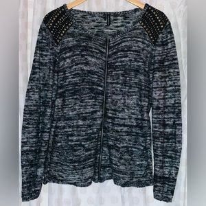 Maurices Long Sleeve Lightweight Zipped Sweater.
